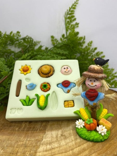 Silicone Mold  Scarecrow - Espantalho - Collection Vanessa de Col